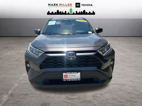 Certified 2019 Toyota RAV4 XLE Premium w/ Cold Weather Package FWD image 9