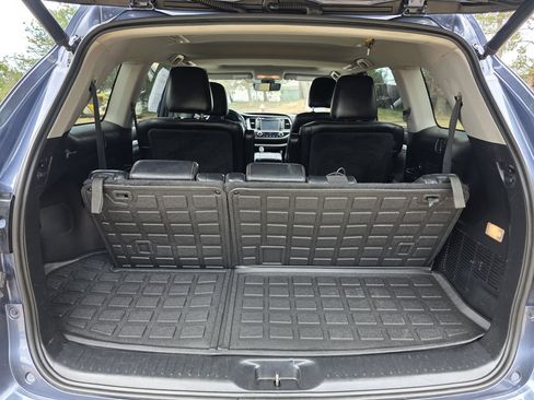 Used 2018 Toyota Highlander XLE AWD/4WD image 20