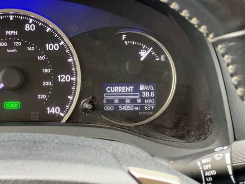 Used 2017 Lexus CT 200h FWD image 31