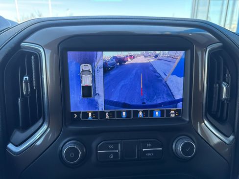 Used 2022 Chevrolet Silverado 3500 High Country w/ Z71 Off-Road Package image 24