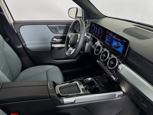 New 2026 Mercedes-Benz GLB 250 image 15