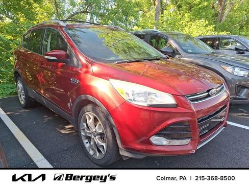 Used 2016 Ford Escape Titanium AWD/4WD image 3