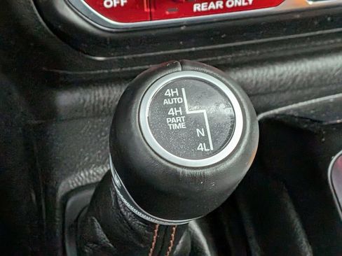 Used 2023 Jeep Wrangler Unlimited Rubicon 392 w/ Xtreme Recon 35" Tire Package AWD/4WD image 19