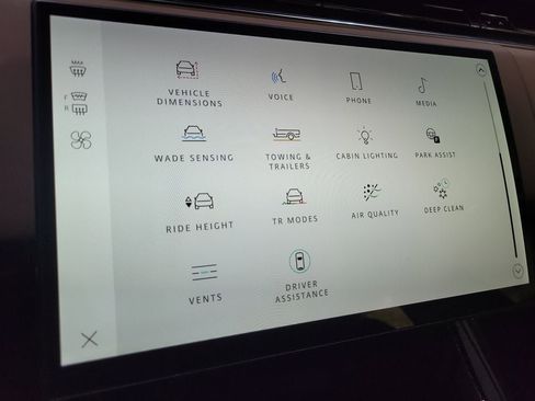 New 2026 Land Rover Range Rover Sport Dynamic SE AWD/4WD image 32