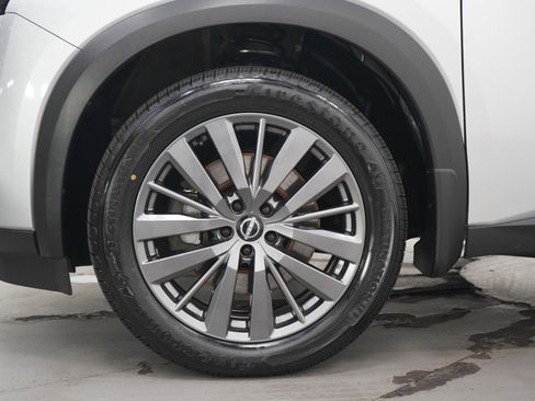 Used 2022 Nissan Pathfinder SL w/ SL Premium Package AWD/4WD image 31