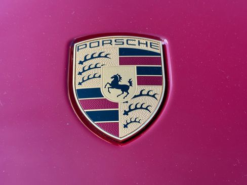 Certified 2023 Porsche Macan S image 19