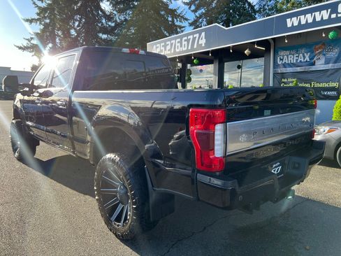 Used 2019 Ford F350 Platinum w/ Platinum Ultimate Package image 5