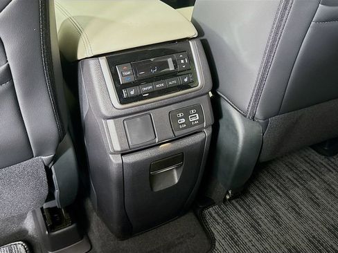 New 2026 Subaru Ascent Limited image 26