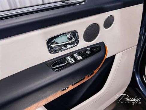 Used 2019 Rolls-Royce Cullinan AWD/4WD image 36