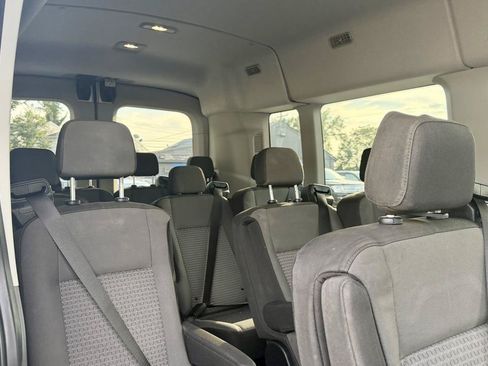 Used 2024 Ford Transit 350 XLT RWD image 12