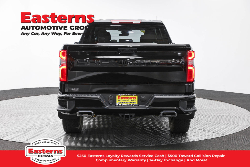 Used 2024 Chevrolet Silverado 1500 RST w/ Z71 Off-Road Package AWD/4WD image 7