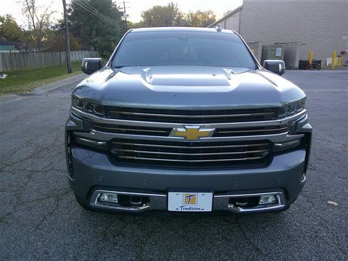 Used 2019 Chevrolet Silverado 1500 High Country w/ High Country Premium Package image 8