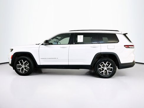 Used 2024 Jeep Grand Cherokee L Limited w/ Luxury Tech Group II image 4