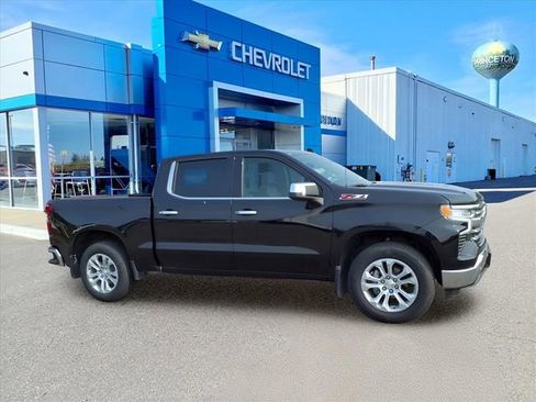Used 2023 Chevrolet Silverado 1500 LTZ image 1