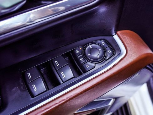 Used 2024 GMC Sierra 2500 Denali Ultimate image 34