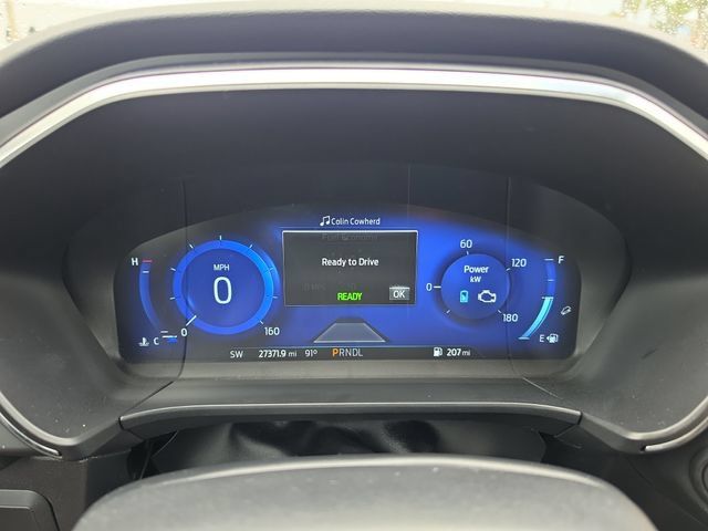 Used 2022 Ford Escape Titanium w/ Titanium Elite Package FWD image 22