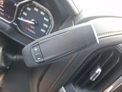 Used 2020 GMC Sierra 1500 AT4 w/ Off-Road Performance Package image 22