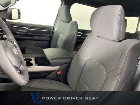 New 2026 RAM 1500 Big Horn AWD/4WD image 15