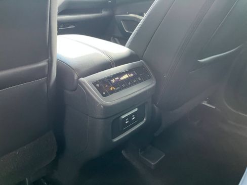 Used 2026 Nissan Pathfinder SL FWD image 24