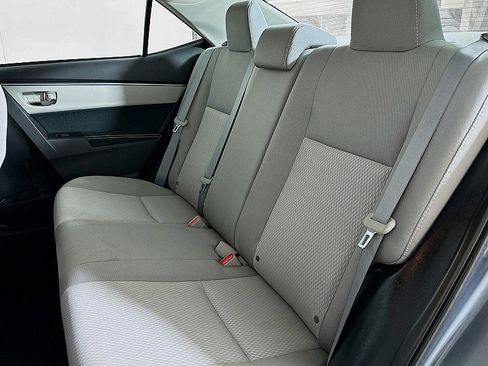 Used 2014 Toyota Corolla LE image 20