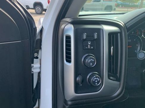 Used 2018 GMC Sierra 1500 SLT image 21