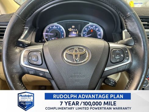 Used 2016 Toyota Camry XLE image 41