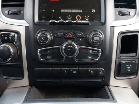 Used 2015 RAM 1500 Big Horn RWD image 31