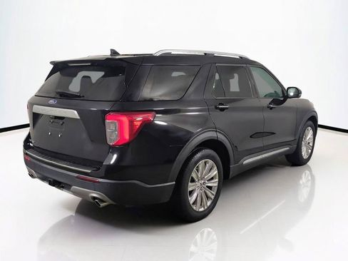 Used 2022 Ford Explorer Limited w/ Equipment Group 301A RWD image 4