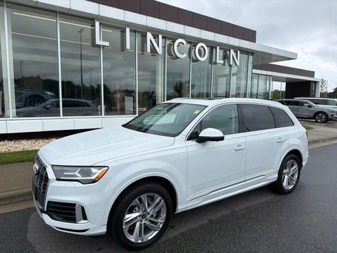 Used 2022 Audi Q7 3.0T Premium Plus w/ Premium Plus Package AWD/4WD image 1