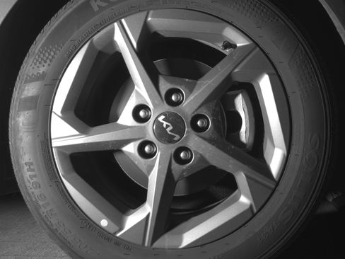 Used 2025 Kia K4 LXS image 13