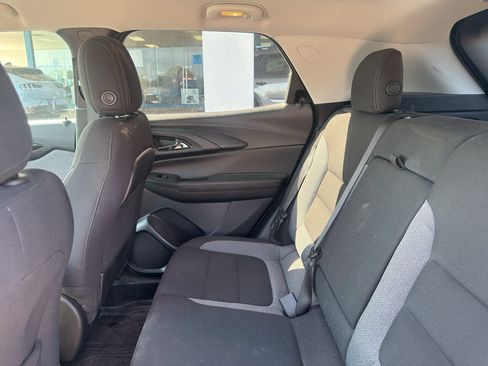 Used 2024 Chevrolet TrailBlazer LT w/ Convenience Package FWD image 4