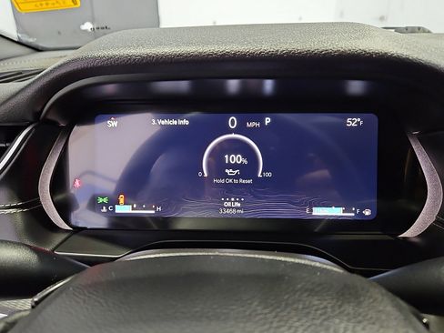 Used 2024 Jeep Grand Cherokee L Altitude image 19