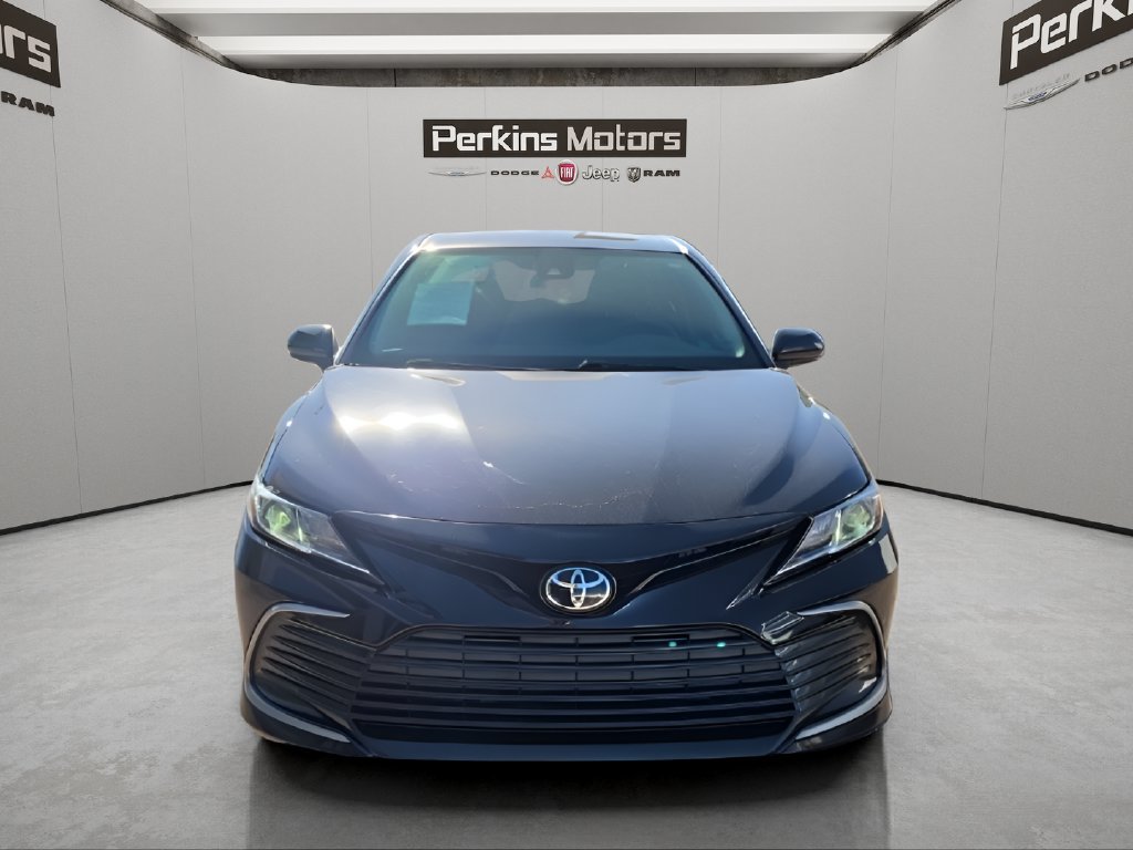 Used 2022 Toyota Camry LE FWD image 10