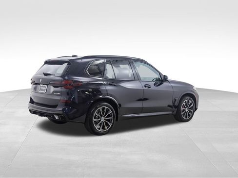 New 2026 BMW X5 xDrive40i w/ M Sport Package image 5
