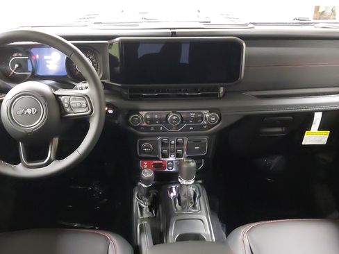 New 2026 Jeep Wrangler Unlimited Rubicon image 26