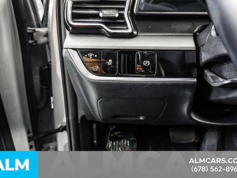 Used 2023 Kia Sportage X-Line w/ X-Line Premium Package AWD/4WD image 37