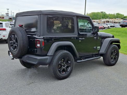 Used 2021 Jeep Wrangler Sport AWD/4WD image 6