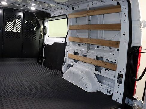 Used 2024 Ford Transit 250 Low Roof w/ Exterior Upgrade Package image 24