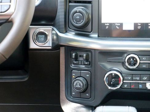 New 2025 Ford F150 King Ranch image 34