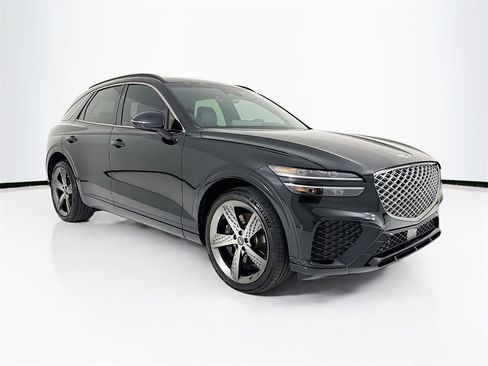 Used 2023 Genesis GV70 2.5T Select w/ Sport Prestige Package image 7