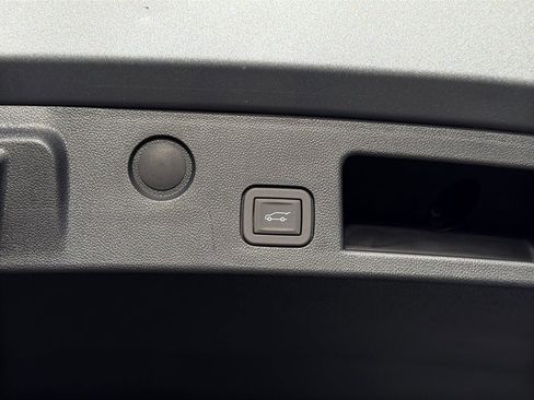 New 2026 Chevrolet Equinox ACTIV image 27