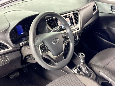 Used 2019 Hyundai Accent SE image 16