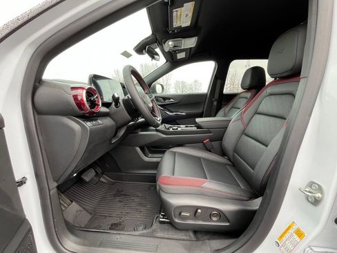 New 2026 Chevrolet Equinox RS w/ Convenience Package III image 8