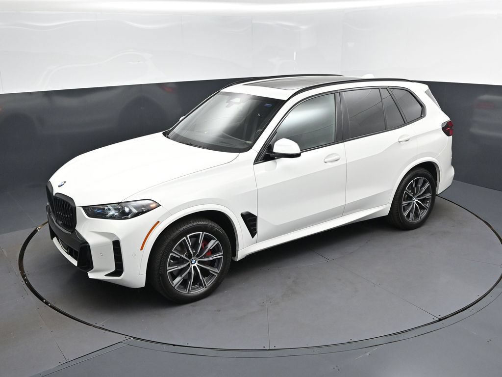 Used 2026 BMW X5 sDrive40i w/ M Sport Package RWD image 31