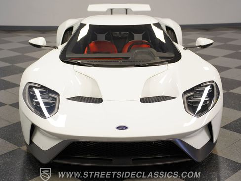 Used 2017 Ford GT image 19
