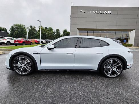 Used 2023 Porsche Taycan 4S image 5