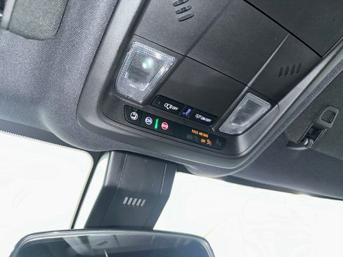 Certified 2022 Chevrolet Equinox RS w/ LPO, Floor Liner Package image 17