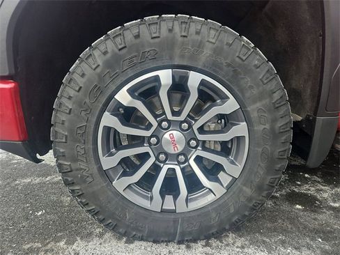 Used 2021 GMC Sierra 1500 AT4 w/ AT4 Value Package image 34