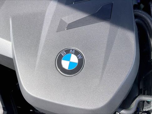 Used 2026 BMW 330i xDrive Sedan w/ M Sport Package AWD/4WD image 17