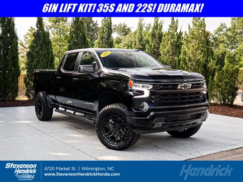 Used 2025 Chevrolet Silverado 1500 RST w/ Convenience Package II AWD/4WD image 1